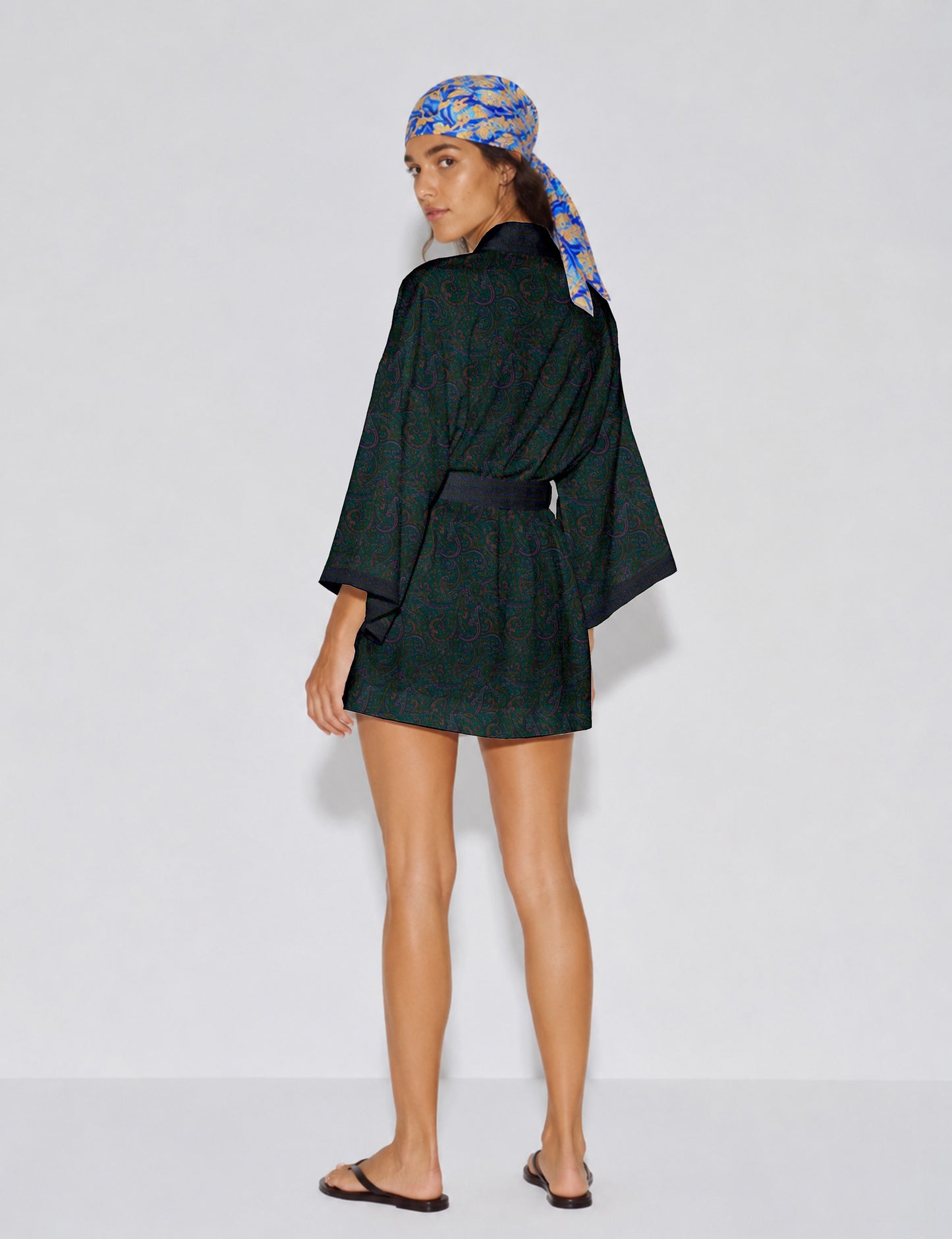 Short kimono robe - Green Paisley