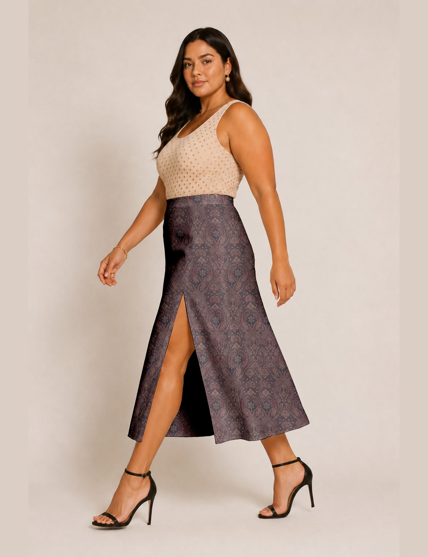 A line skirt with slit - Grey Paisley