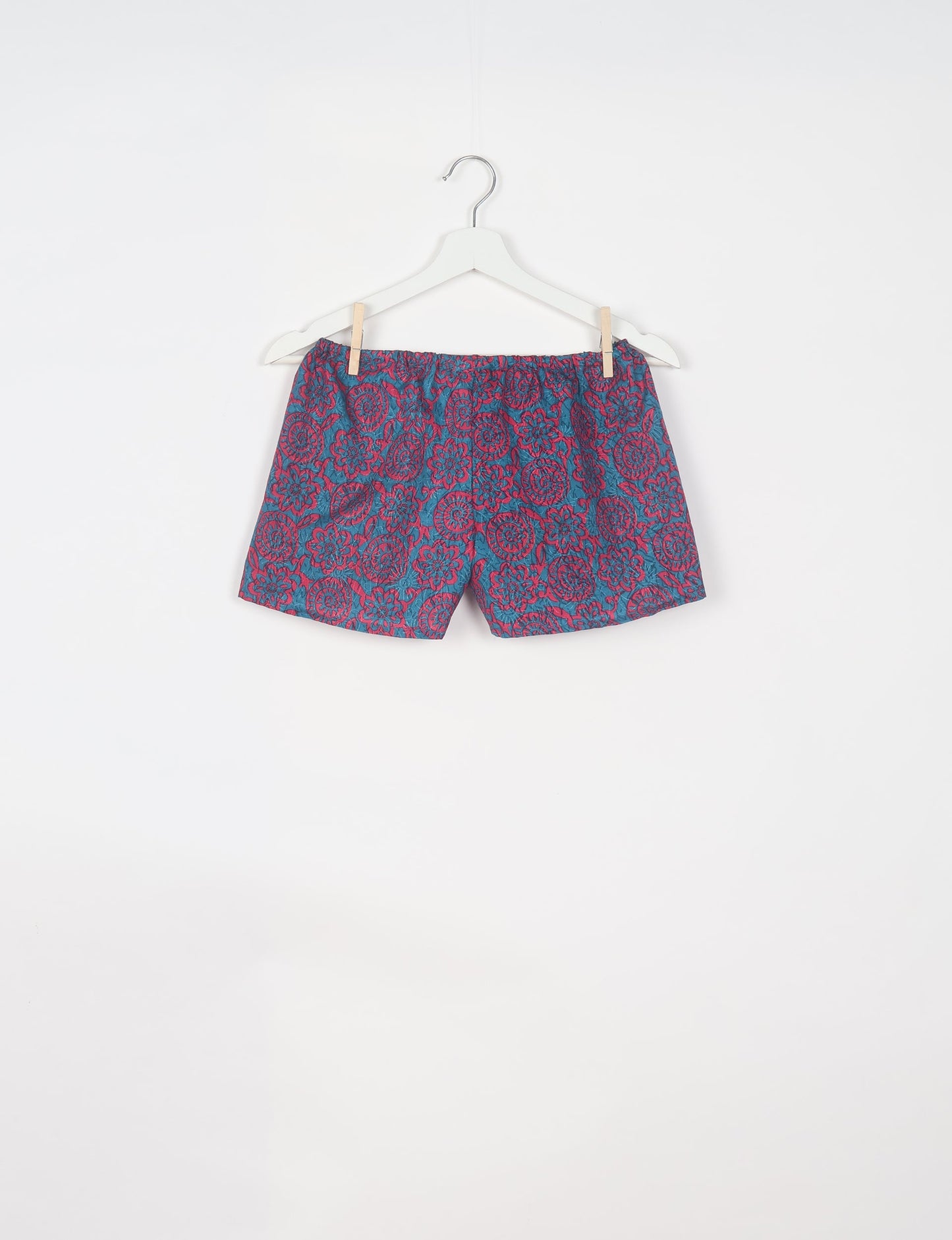 Elevate your wardrobe with our eco-friendly shorts. The all-around elastic waist and drawstring tie provide comfort and style. Crafted with ethical and sustainable practices, these shorts redefine green fashion, making them a perfect addition to your conscious clothing collection.