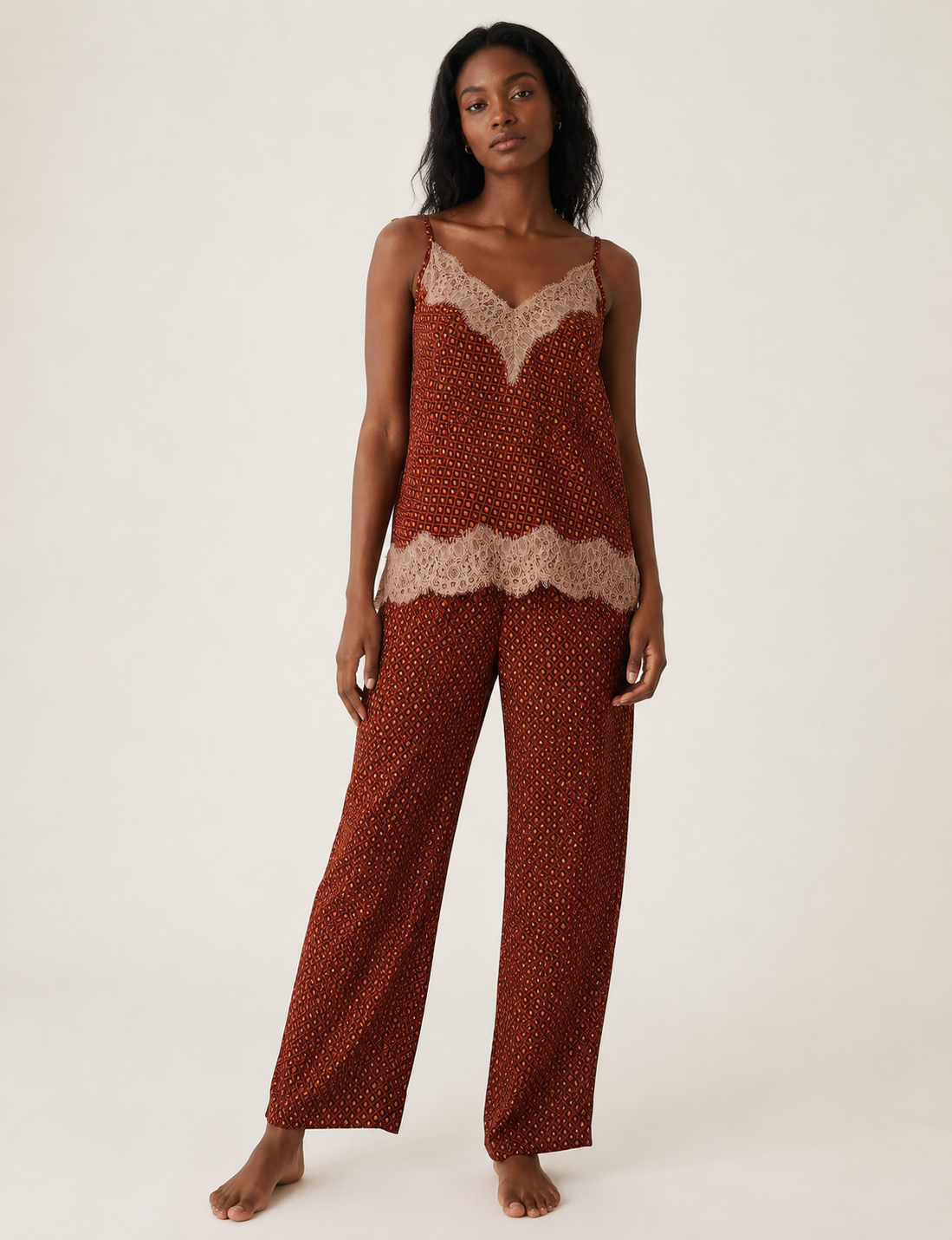 Discover the epitome of ethical sleepwear with our PJ Set Long – a blend of comfort, sustainability, and chic design. Crafted by skilled Mumbai artisans from upcycled saris, these pajamas redefine eco-friendly fashion, offering a conscious choice for your wardrobe.