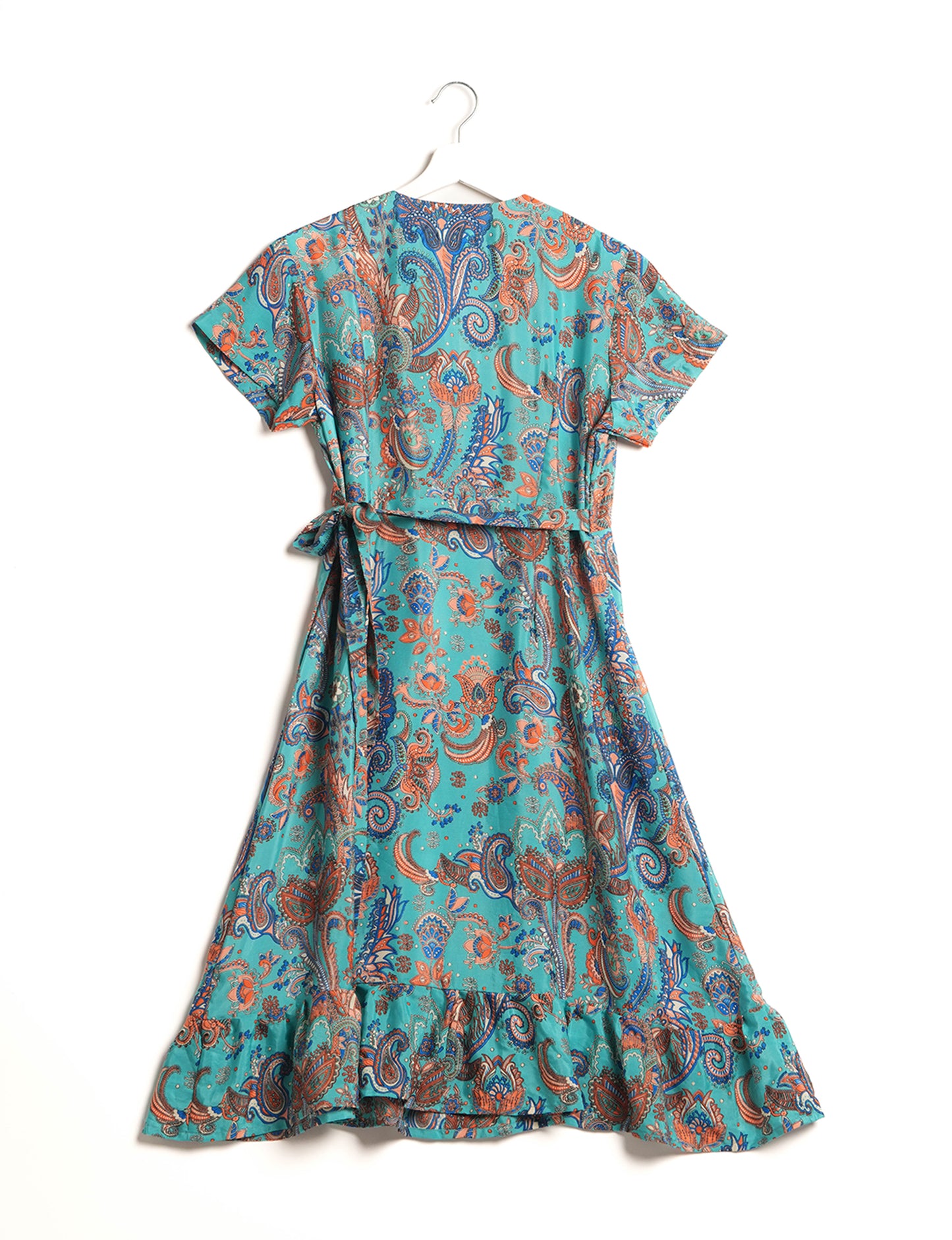 Embrace timeless elegance with our MIDI WRAP DRESS ā a midi-length beauty featuring a v-neck, flattery from all angles, and a charming sari belt. Crafted from sustainable materials, this dress embodies ethical clothing and green fashion. Sophisticated with a frill tier at the hem and short cap sleeves, this dress is perfect for any occasion. Tie up the beautifully crafted sari belt on the side for a versatile, stylish, and eco-friendly look.