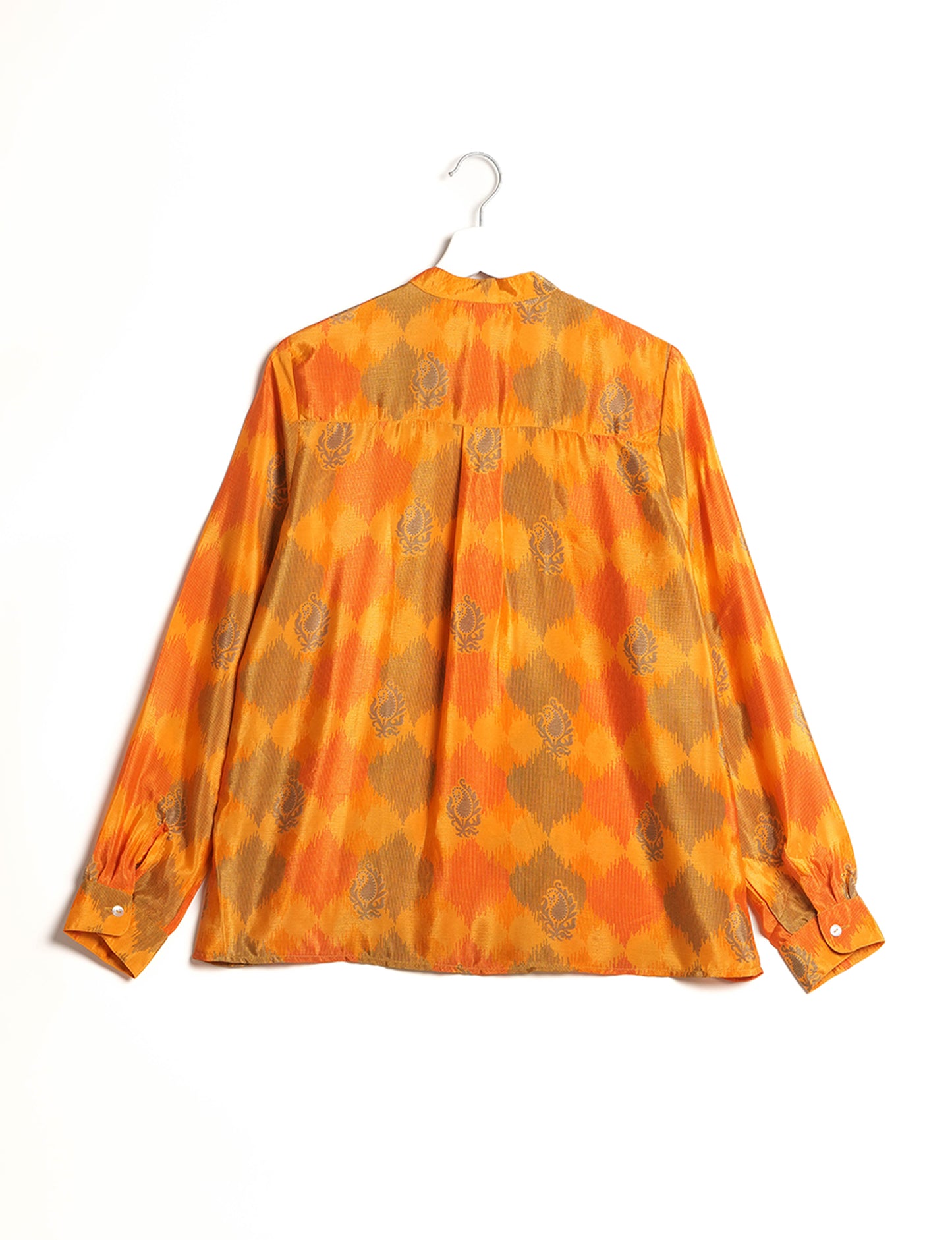 Versatile DAY BLOUSE, a sustainable wardrobe essential with a classic Johnny collar and full sleeves. Lightweight fabric for a comfortable fit, perfect for dressing up or down. Explore ethical clothing and green fashion with this eco-friendly and timeless piece, perfect for any occasion.
