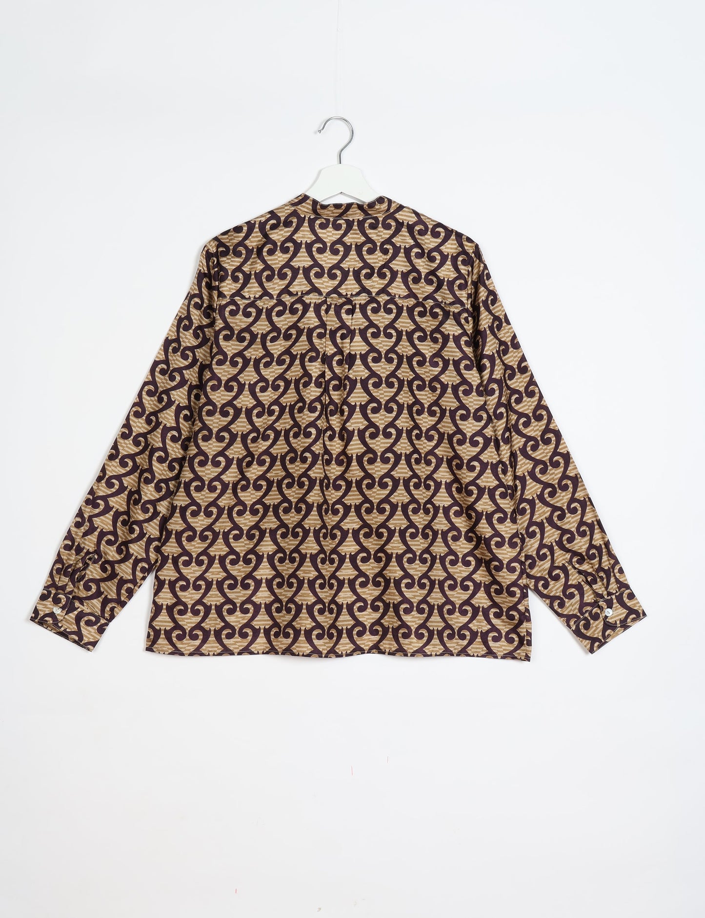 Versatile DAY BLOUSE, a sustainable wardrobe essential with a classic Johnny collar and full sleeves. Lightweight fabric for a comfortable fit, perfect for dressing up or down. Explore ethical clothing and green fashion with this eco-friendly and timeless piece, perfect for any occasion.