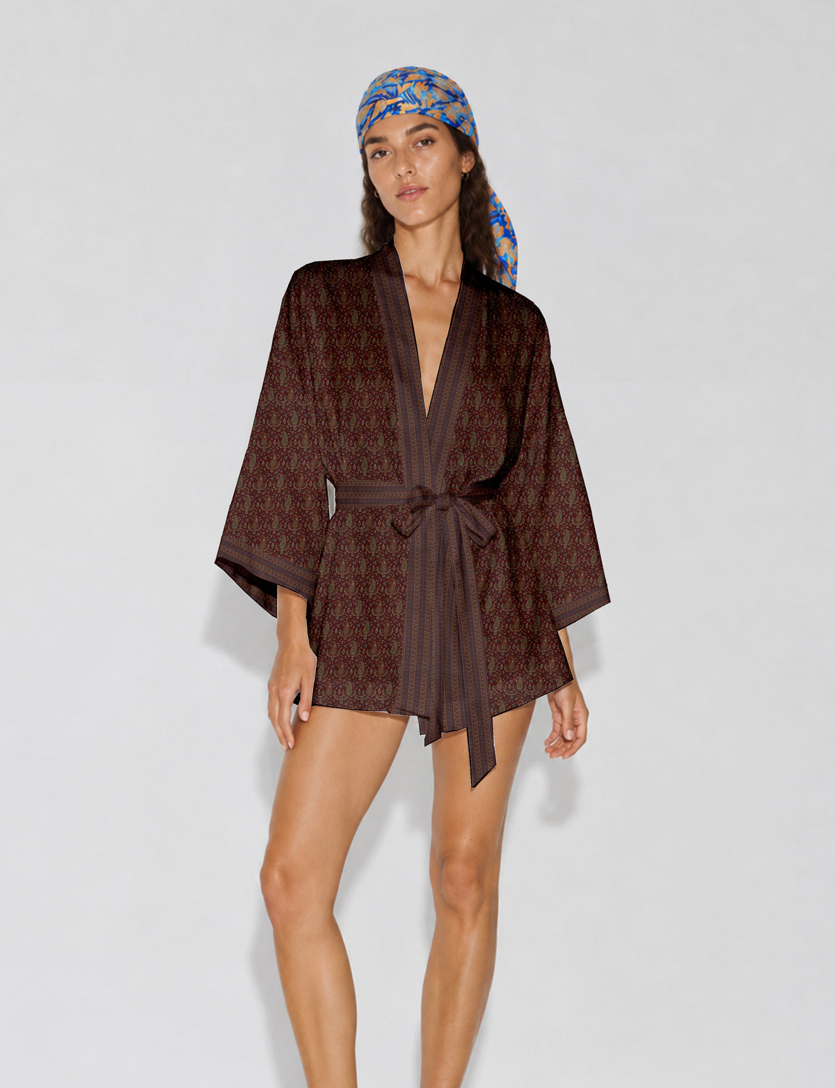 Short kimono robe - Red Paisley