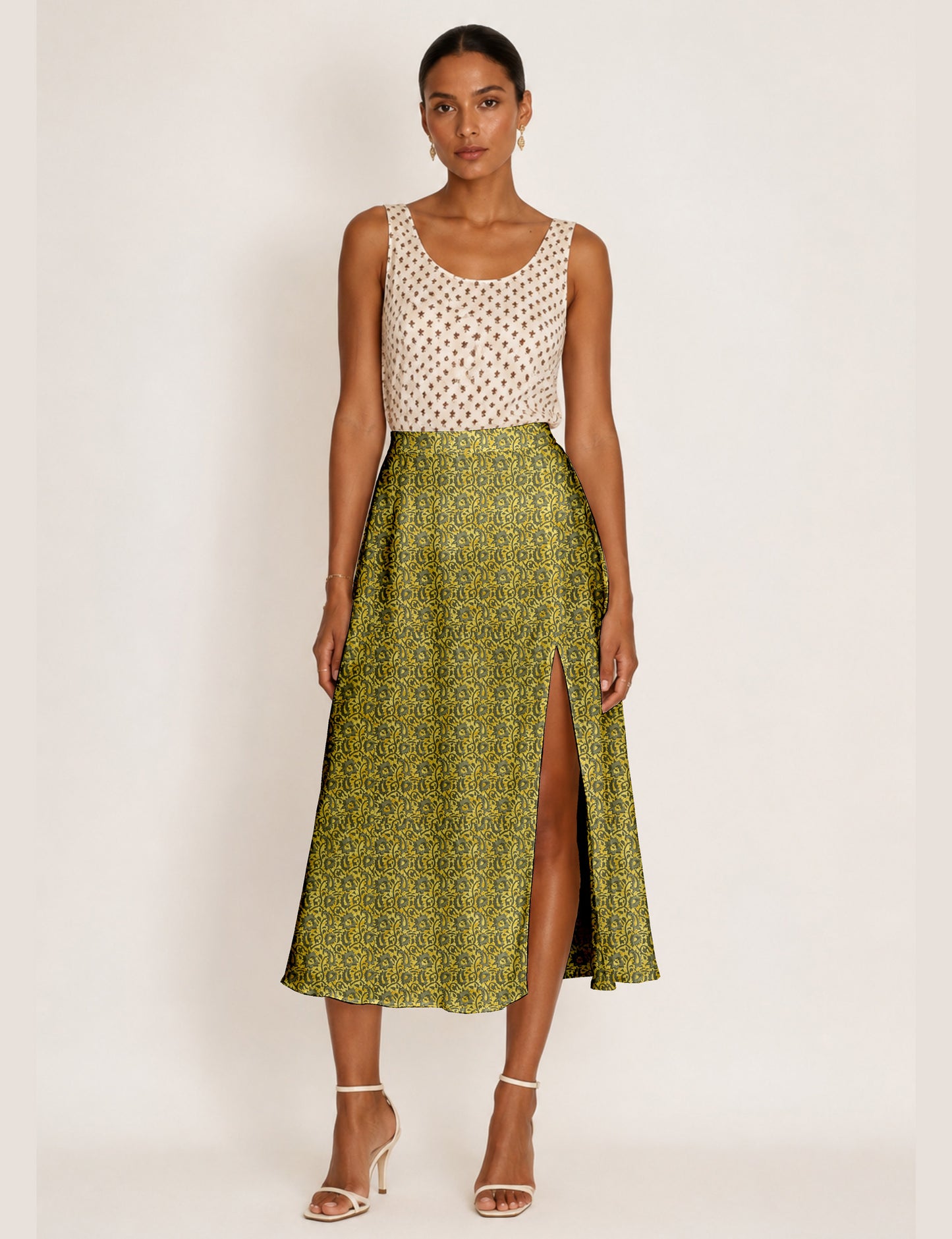 A line skirt with slit - Yellow Abstract