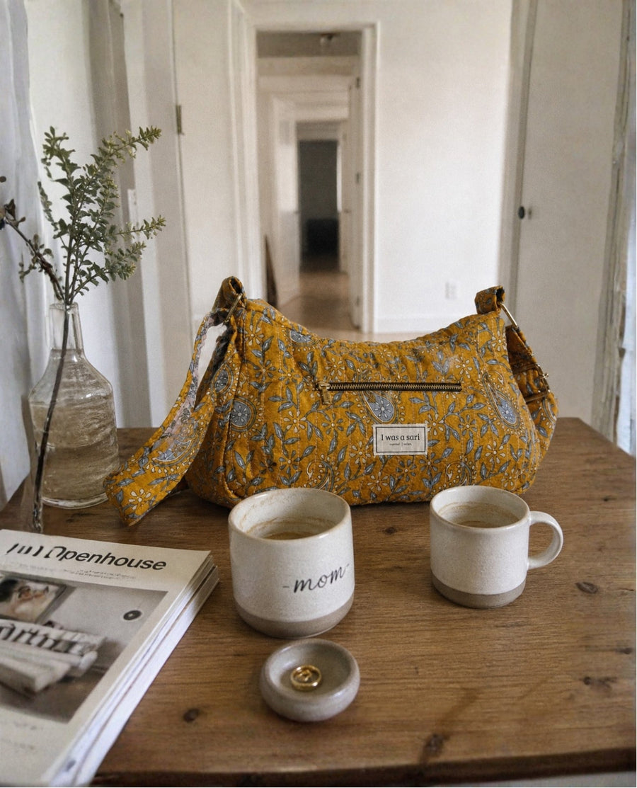 Gesteppte Sling Bag