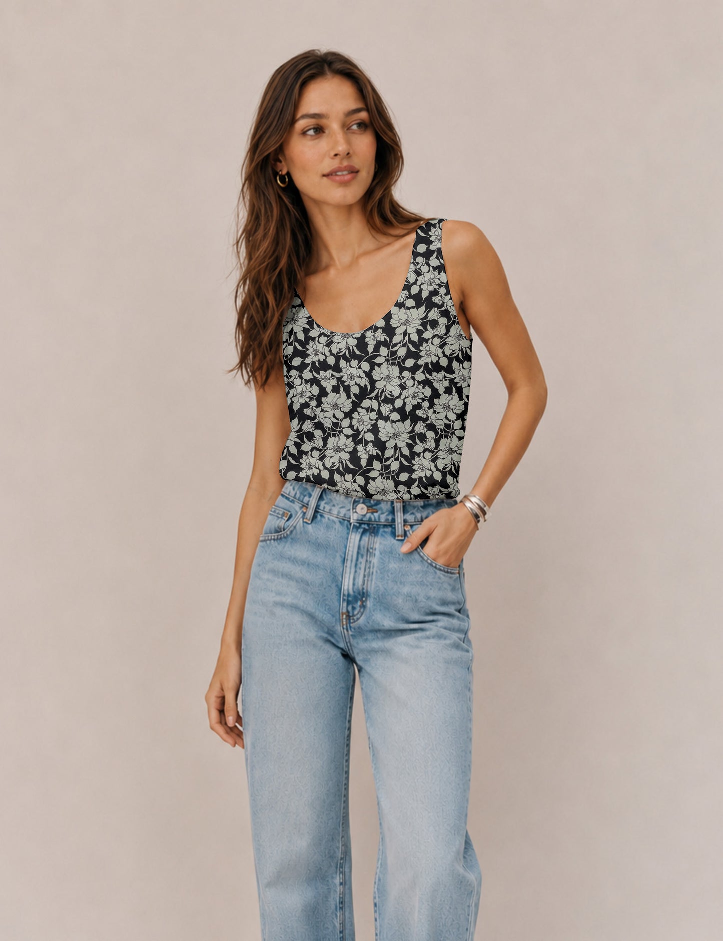 Sleeveless blouse - Black Floral
