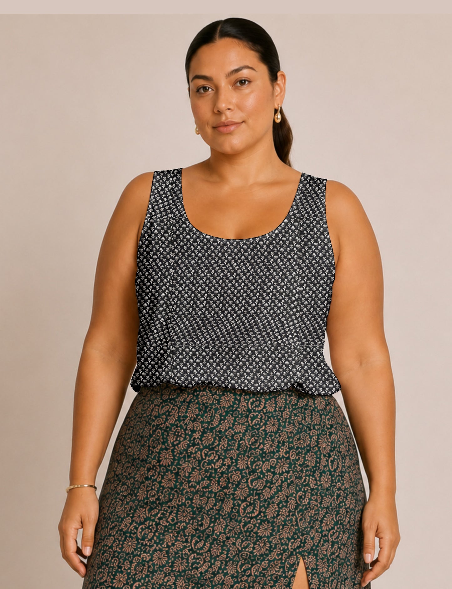 Sleeveless blouse - Black Floral