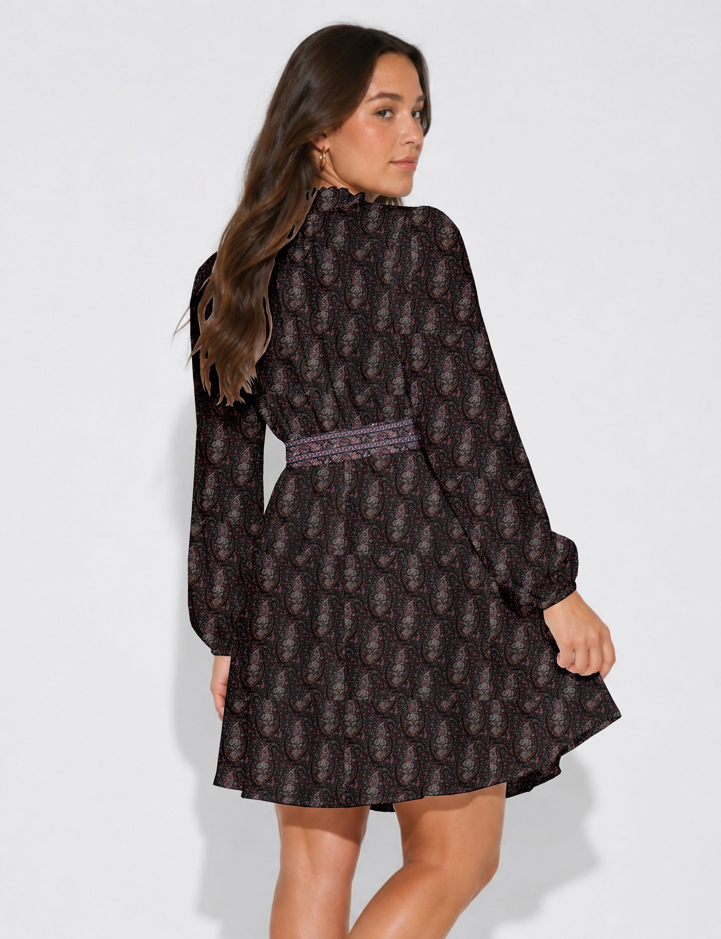 Swing dress with belt - Black Tropical