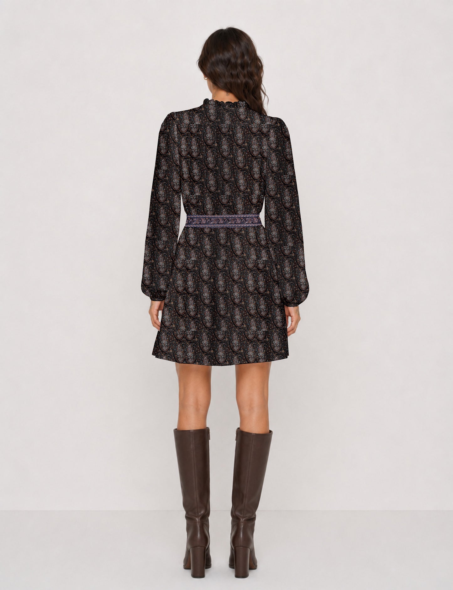 Swing dress with belt - Black Tropical