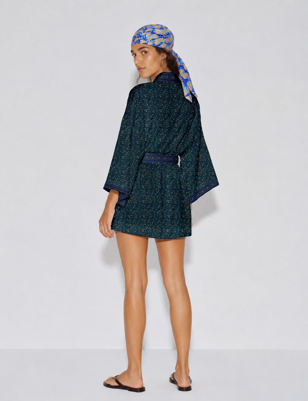 Short kimono robe -  Floral
