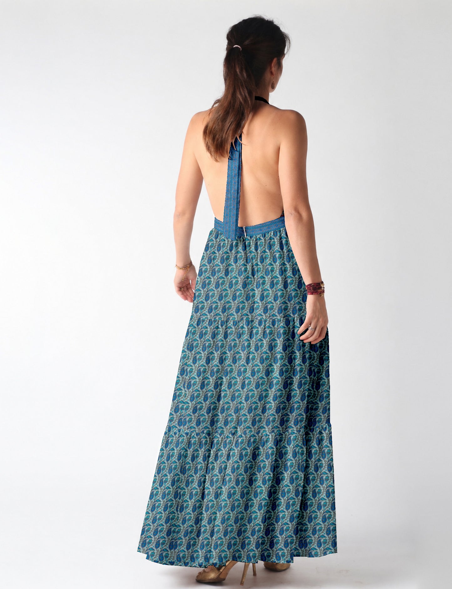 Flowy maxi tiered dress for vacations, brunch, and evening wear