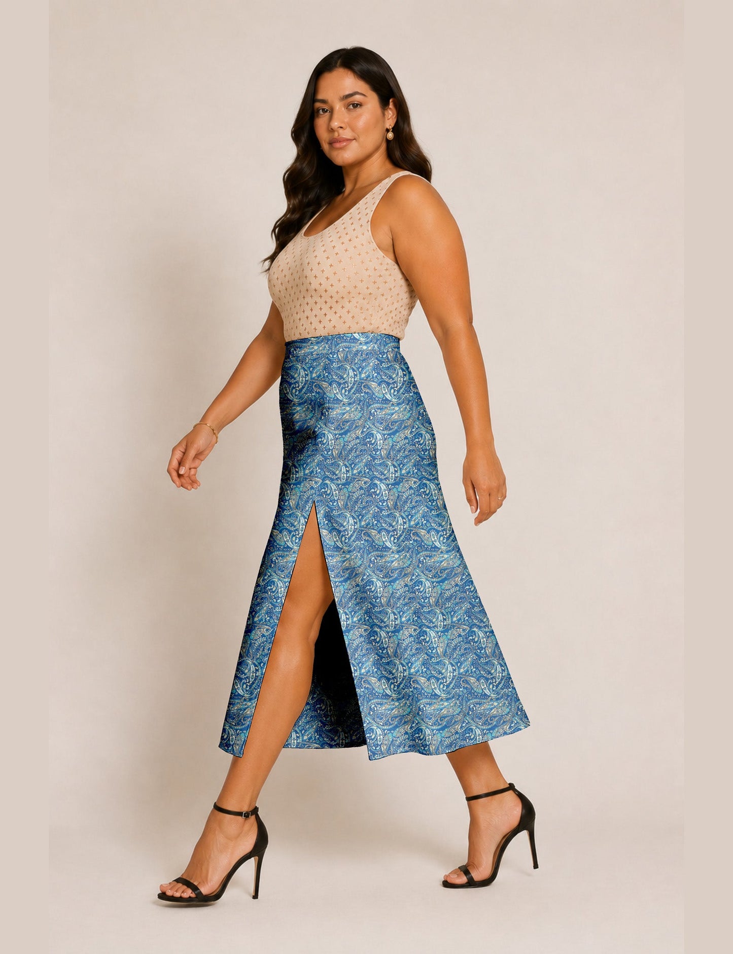 A line skirt with slit - Blue Paisley