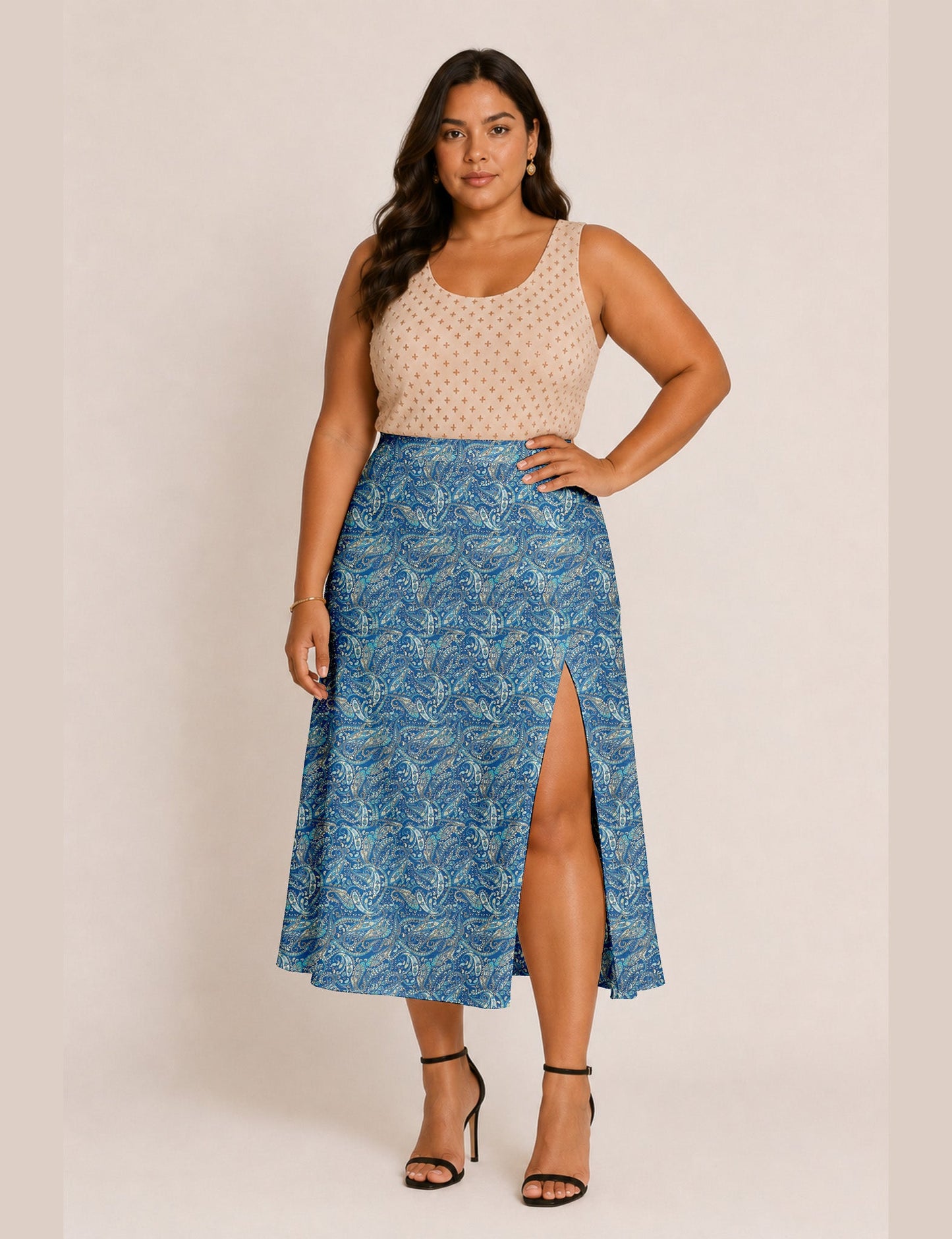 A line skirt with slit - Blue Paisley