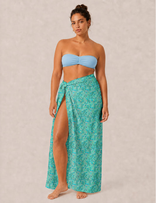 Explore sustainable elegance with our PAREO – a versatile piece for conscious fashion enthusiasts. More than an accessory, it's a statement of ethical clothing and green fashion. Ideal for getaways, this wrap-around works as a coverup, turban, or throw, showcasing our commitment to slow fashion, upcycled garments, and eco-friendly practices. Elevate your wardrobe with this eco-conscious and stylish pareo, a perfect addition to your collection of sustainable women's clothing.