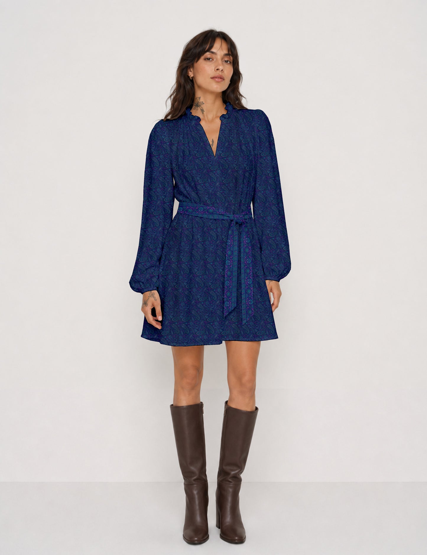 Swing dress with belt - Blue Paisley