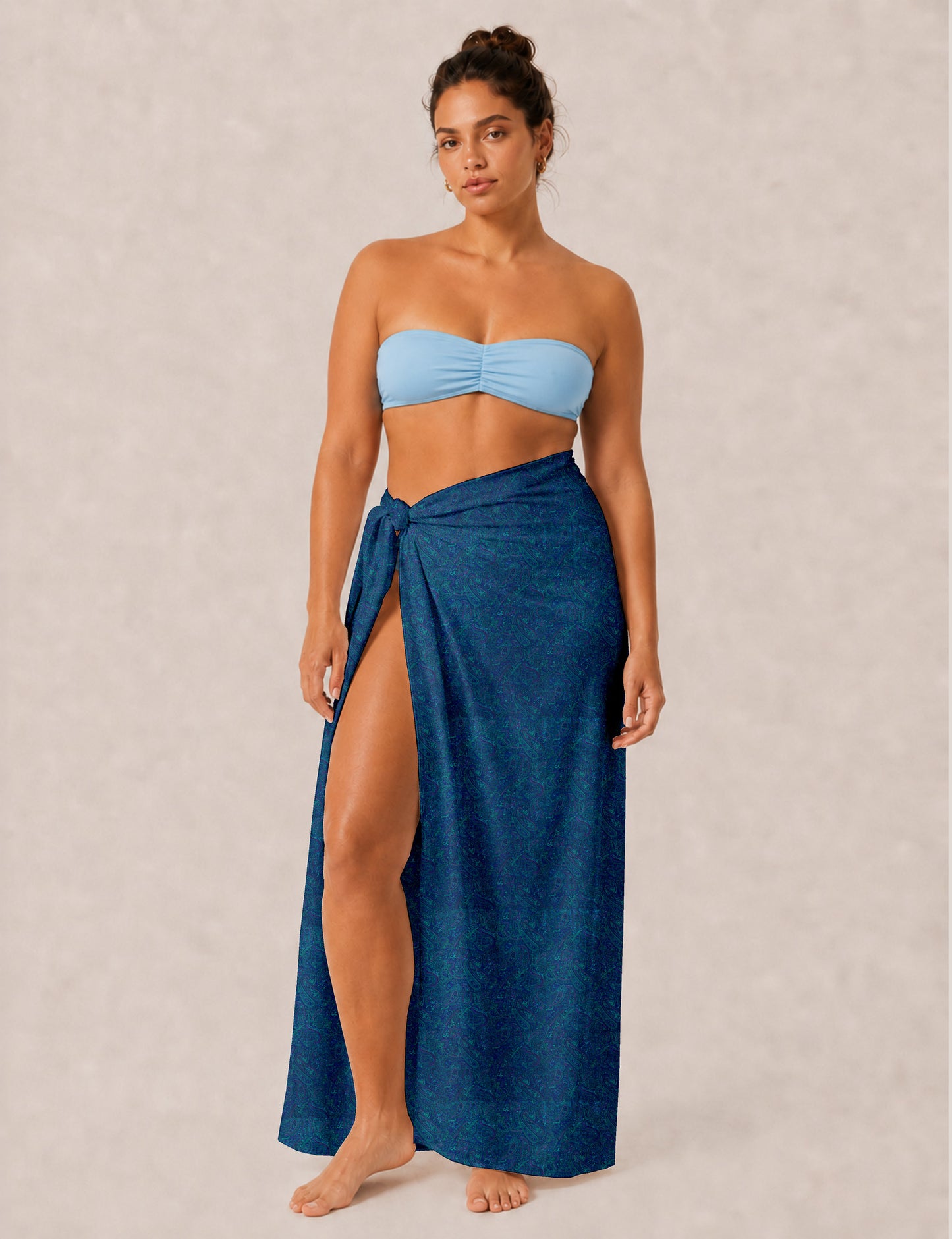 Explore sustainable elegance with our PAREO – a versatile piece for conscious fashion enthusiasts. More than an accessory, it's a statement of ethical clothing and green fashion. Ideal for getaways, this wrap-around works as a coverup, turban, or throw, showcasing our commitment to slow fashion, upcycled garments, and eco-friendly practices. Elevate your wardrobe with this eco-conscious and stylish pareo, a perfect addition to your collection of sustainable women's clothing.