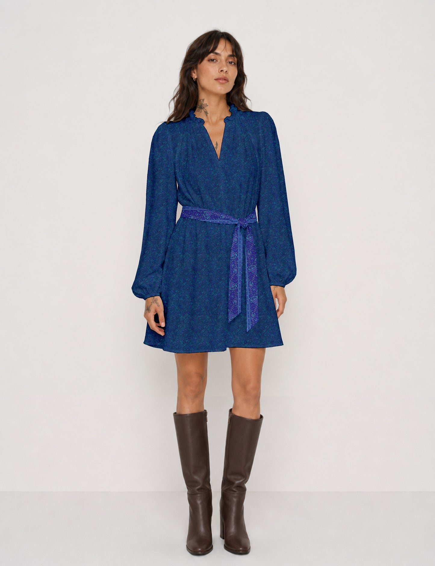 Swing dress with belt - Blue Paisley