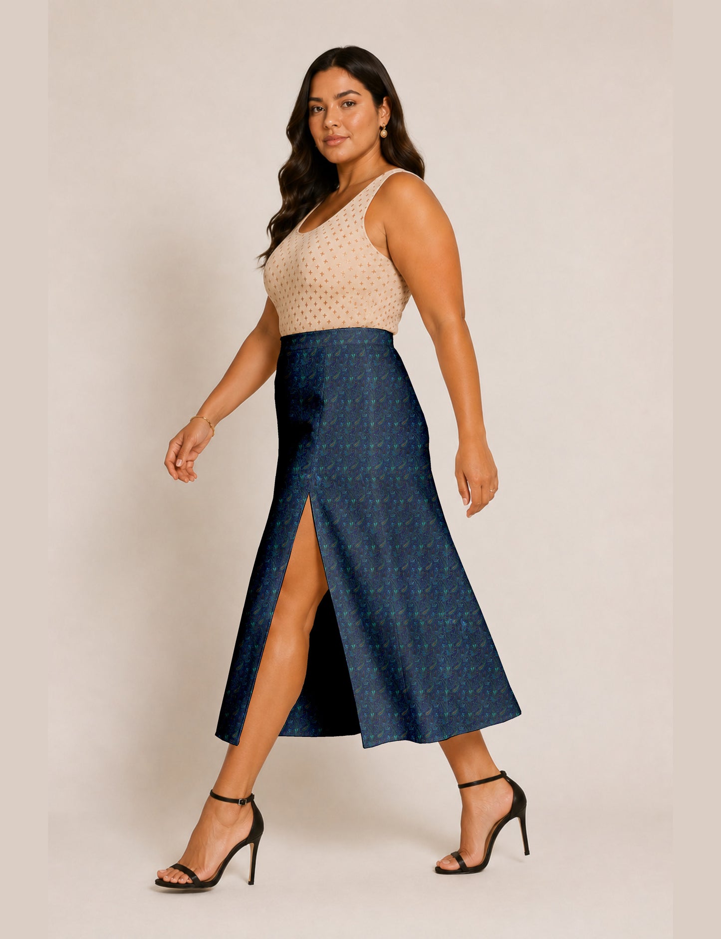 A line skirt with slit - Blue Paisley