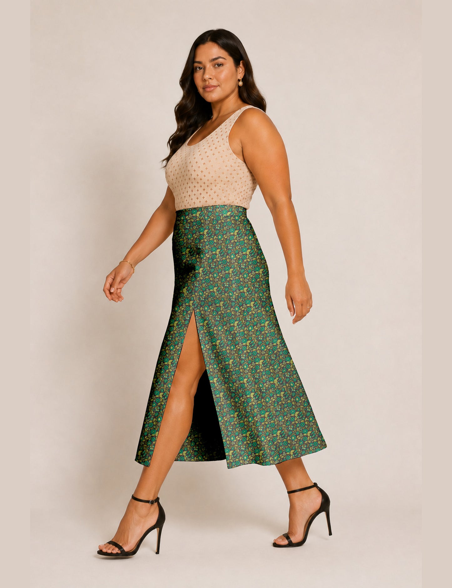 A line skirt with slit - Green Floral