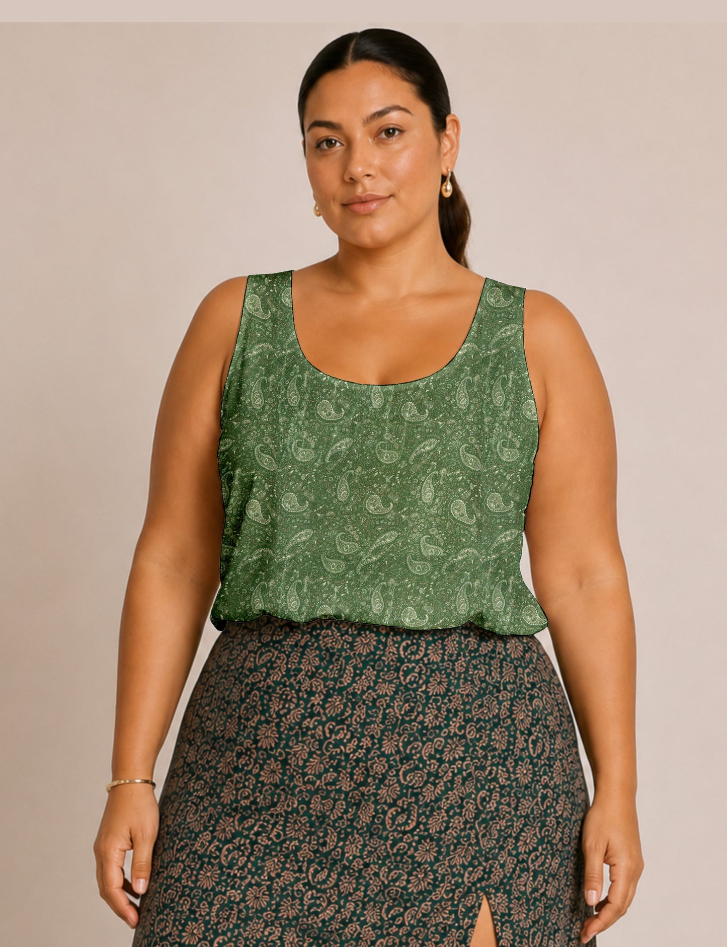 Sleeveless blouse - Green Paisley