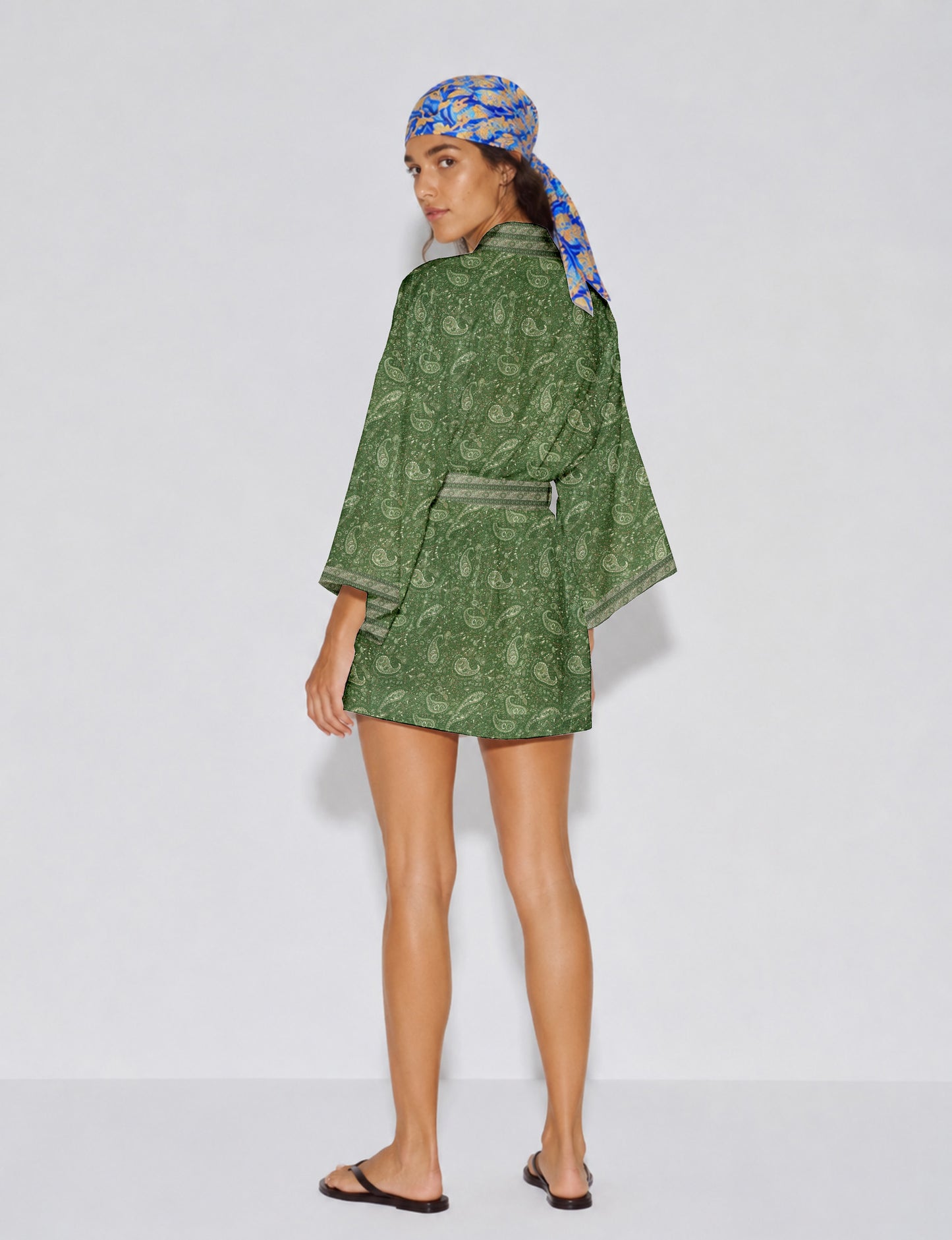 Short kimono robe - Green Paisley