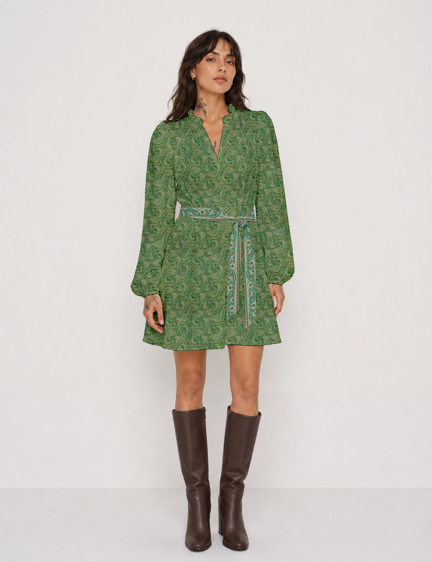 Swing dress with belt - Green Paisley