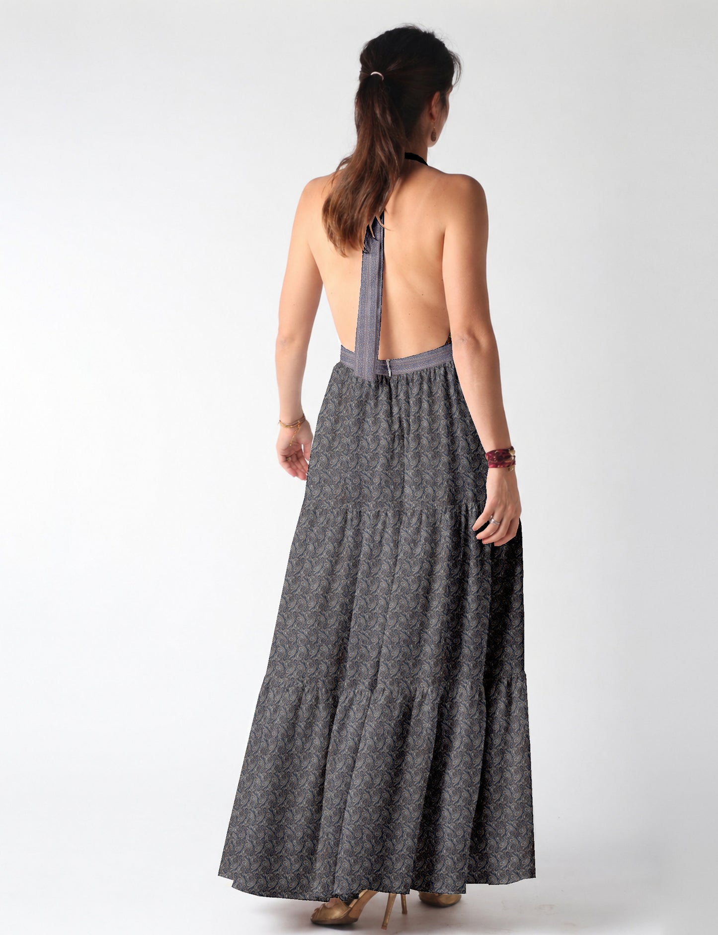 Flowy maxi tiered dress for vacations, brunch, and evening wear
