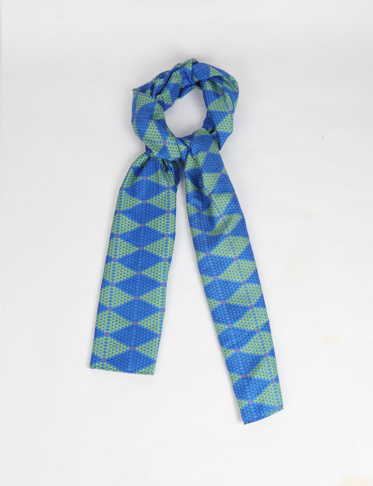 Wrap yourself in style with our printed rectangular stole, designed for neck, shoulders, or waist. Ethically crafted and embracing sustainability, this versatile accessory is a perfect addition to your wardrobe. Experience the beauty of eco-friendly fashion with our conscious clothing collection.