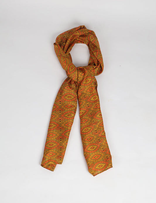 Wrap yourself in style with our printed rectangular stole, designed for neck, shoulders, or waist. Ethically crafted and embracing sustainability, this versatile accessory is a perfect addition to your wardrobe. Experience the beauty of eco-friendly fashion with our conscious clothing collection.