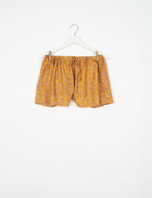 Elevate your wardrobe with our eco-friendly shorts. The all-around elastic waist and drawstring tie provide comfort and style. Crafted with ethical and sustainable practices, these shorts redefine green fashion, making them a perfect addition to your conscious clothing collection.
