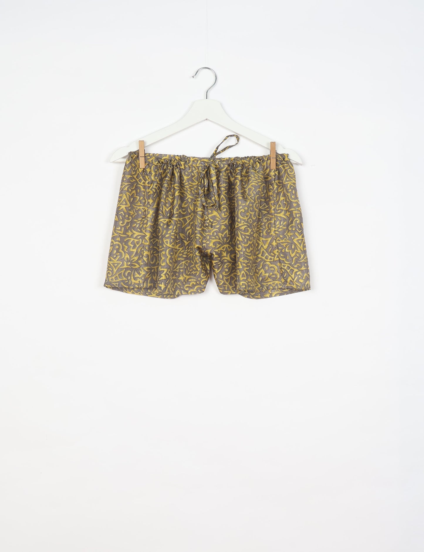 Elevate your wardrobe with our eco-friendly shorts. The all-around elastic waist and drawstring tie provide comfort and style. Crafted with ethical and sustainable practices, these shorts redefine green fashion, making them a perfect addition to your conscious clothing collection.