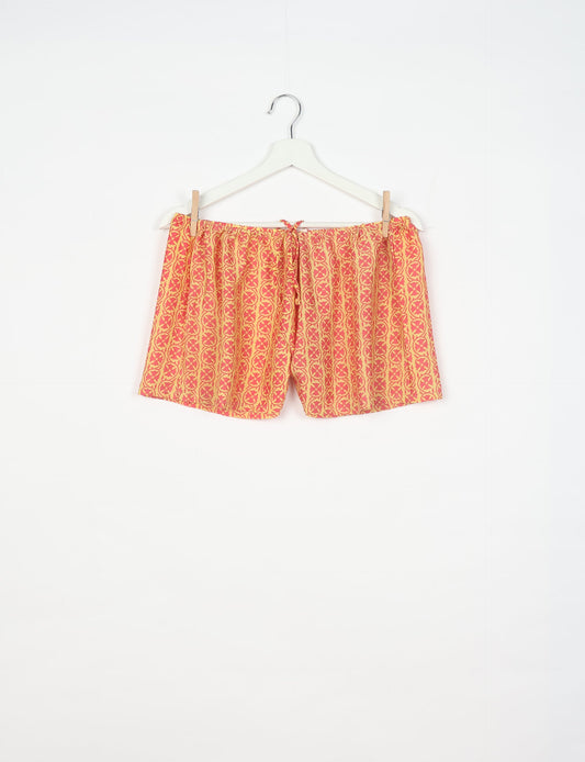 Elevate your wardrobe with our eco-friendly shorts. The all-around elastic waist and drawstring tie provide comfort and style. Crafted with ethical and sustainable practices, these shorts redefine green fashion, making them a perfect addition to your conscious clothing collection.