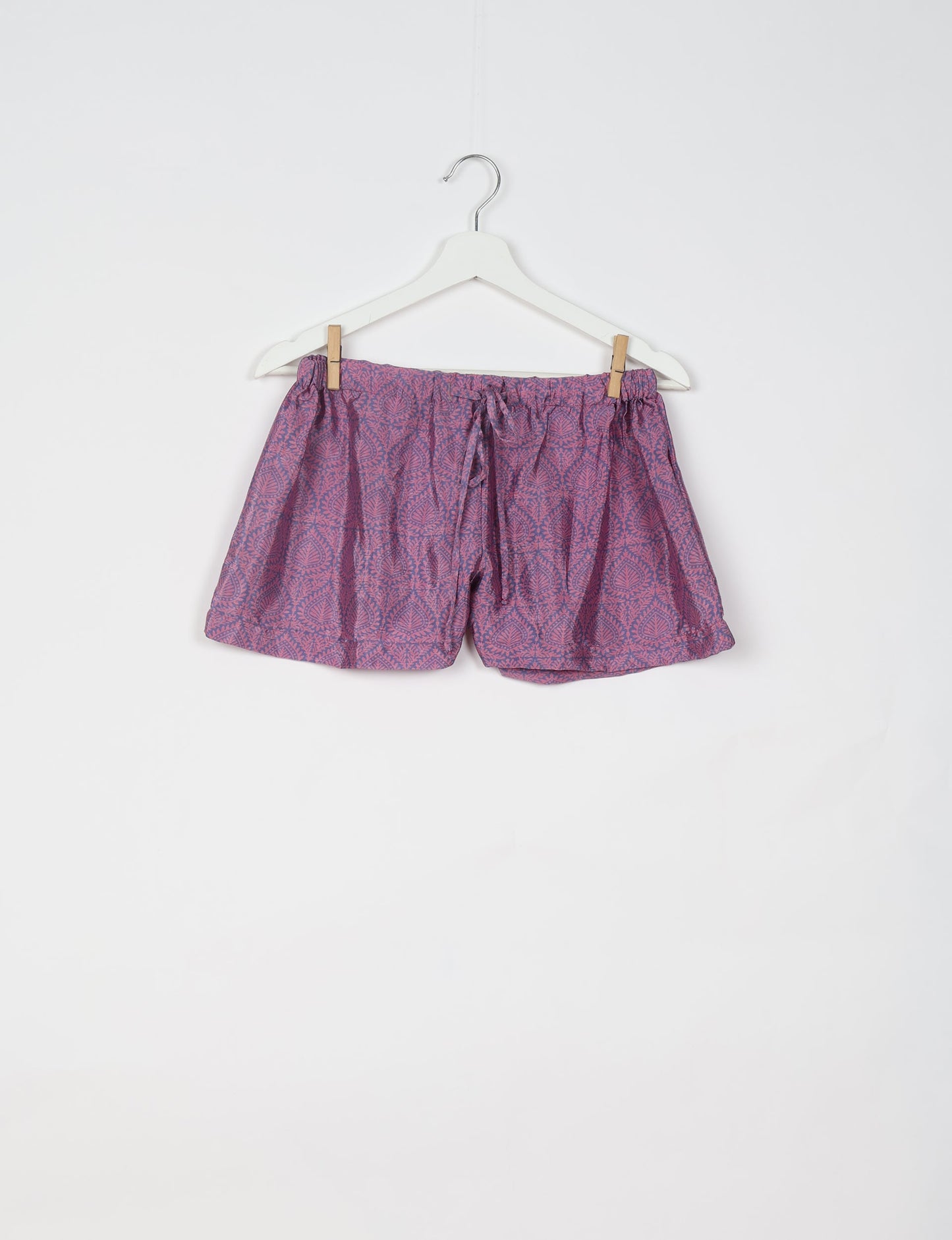 Elevate your wardrobe with our eco-friendly shorts. The all-around elastic waist and drawstring tie provide comfort and style. Crafted with ethical and sustainable practices, these shorts redefine green fashion, making them a perfect addition to your conscious clothing collection.