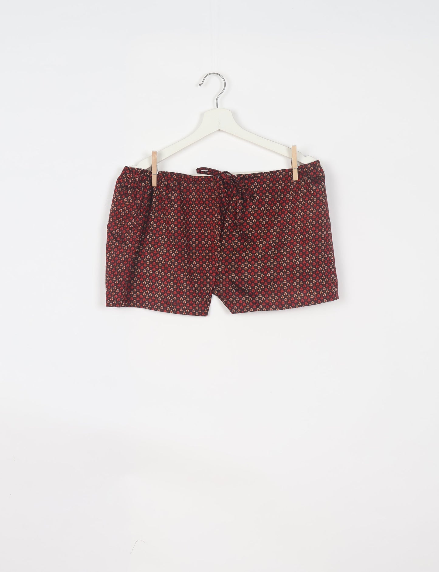 Elevate your wardrobe with our eco-friendly shorts. The all-around elastic waist and drawstring tie provide comfort and style. Crafted with ethical and sustainable practices, these shorts redefine green fashion, making them a perfect addition to your conscious clothing collection.