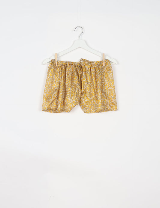 Elevate your wardrobe with our eco-friendly shorts. The all-around elastic waist and drawstring tie provide comfort and style. Crafted with ethical and sustainable practices, these shorts redefine green fashion, making them a perfect addition to your conscious clothing collection.