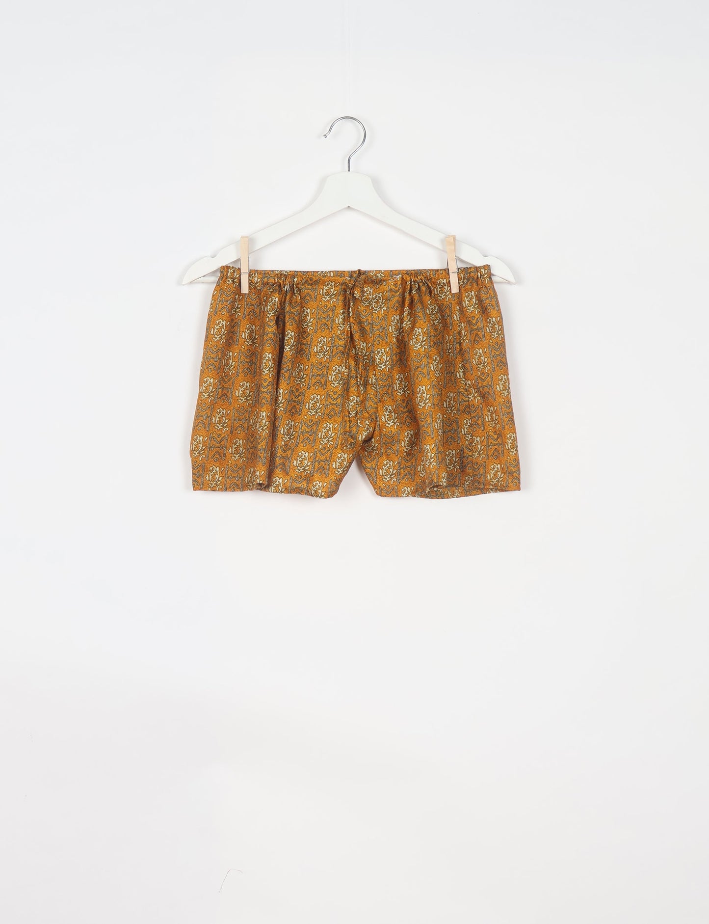 Elevate your wardrobe with our eco-friendly shorts. The all-around elastic waist and drawstring tie provide comfort and style. Crafted with ethical and sustainable practices, these shorts redefine green fashion, making them a perfect addition to your conscious clothing collection.