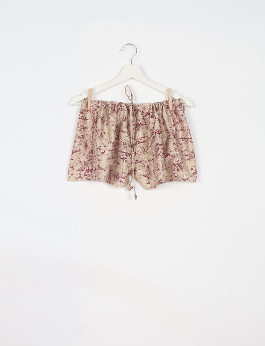 Elevate your wardrobe with our eco-friendly shorts. The all-around elastic waist and drawstring tie provide comfort and style. Crafted with ethical and sustainable practices, these shorts redefine green fashion, making them a perfect addition to your conscious clothing collection.