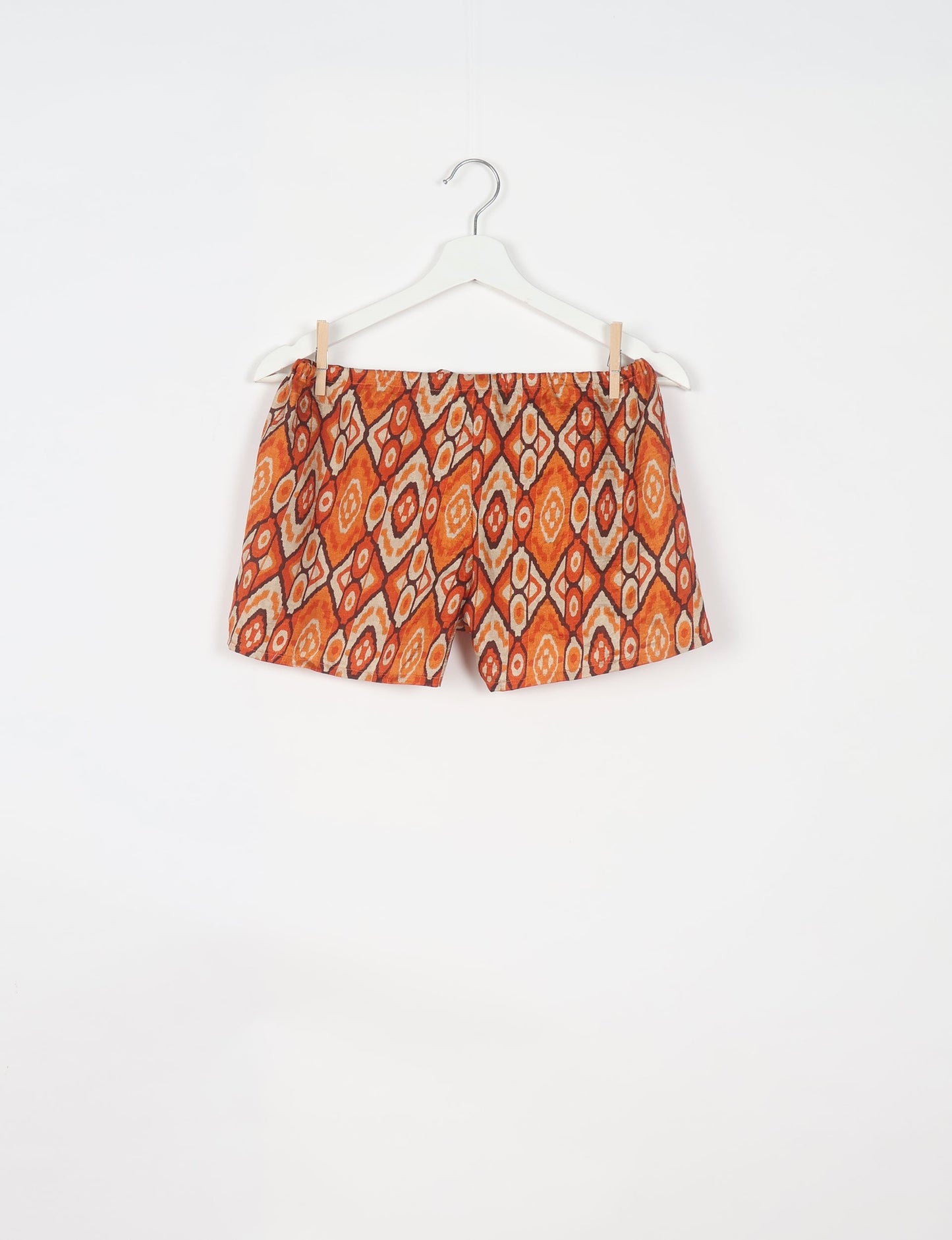 Elevate your wardrobe with our eco-friendly shorts. The all-around elastic waist and drawstring tie provide comfort and style. Crafted with ethical and sustainable practices, these shorts redefine green fashion, making them a perfect addition to your conscious clothing collection.
