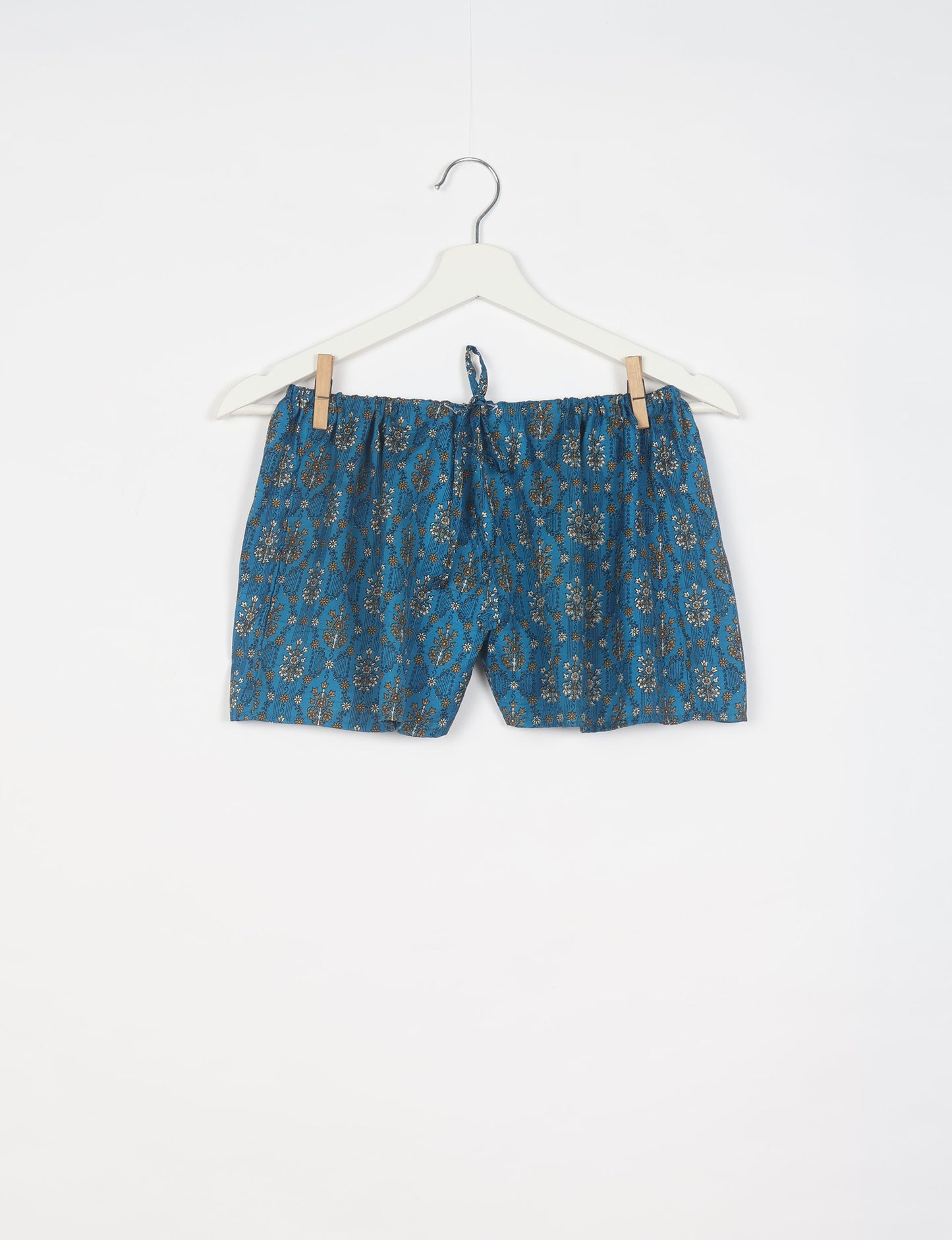 Elevate your wardrobe with our eco-friendly shorts. The all-around elastic waist and drawstring tie provide comfort and style. Crafted with ethical and sustainable practices, these shorts redefine green fashion, making them a perfect addition to your conscious clothing collection.