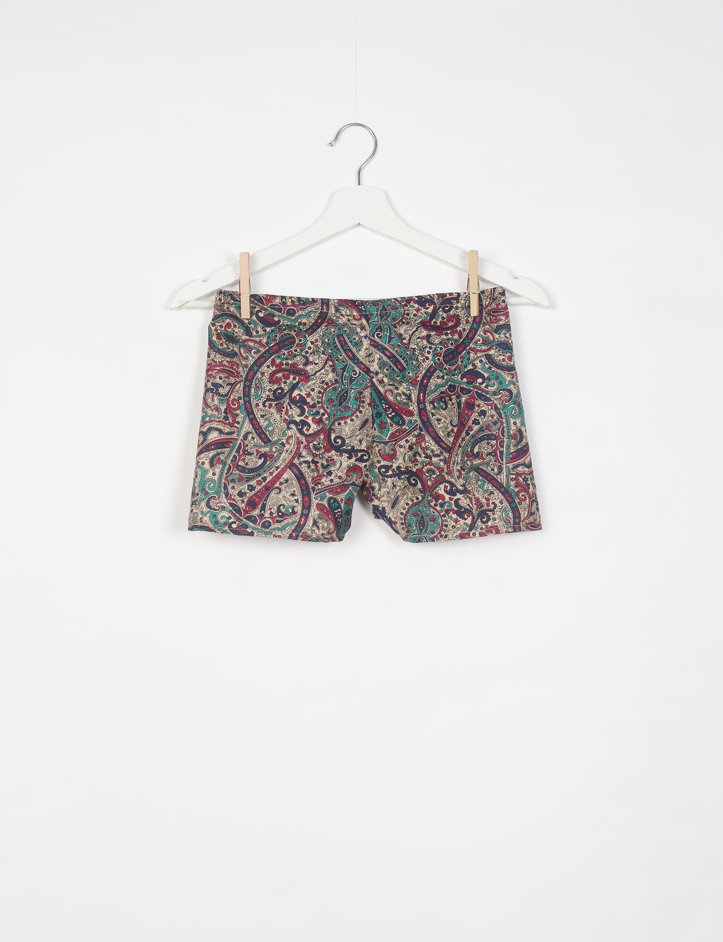 Elevate your wardrobe with our eco-friendly shorts. The all-around elastic waist and drawstring tie provide comfort and style. Crafted with ethical and sustainable practices, these shorts redefine green fashion, making them a perfect addition to your conscious clothing collection.