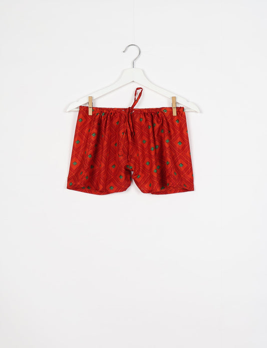 Elevate your wardrobe with our eco-friendly shorts. The all-around elastic waist and drawstring tie provide comfort and style. Crafted with ethical and sustainable practices, these shorts redefine green fashion, making them a perfect addition to your conscious clothing collection.