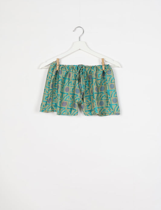 Elevate your wardrobe with our eco-friendly shorts. The all-around elastic waist and drawstring tie provide comfort and style. Crafted with ethical and sustainable practices, these shorts redefine green fashion, making them a perfect addition to your conscious clothing collection.
