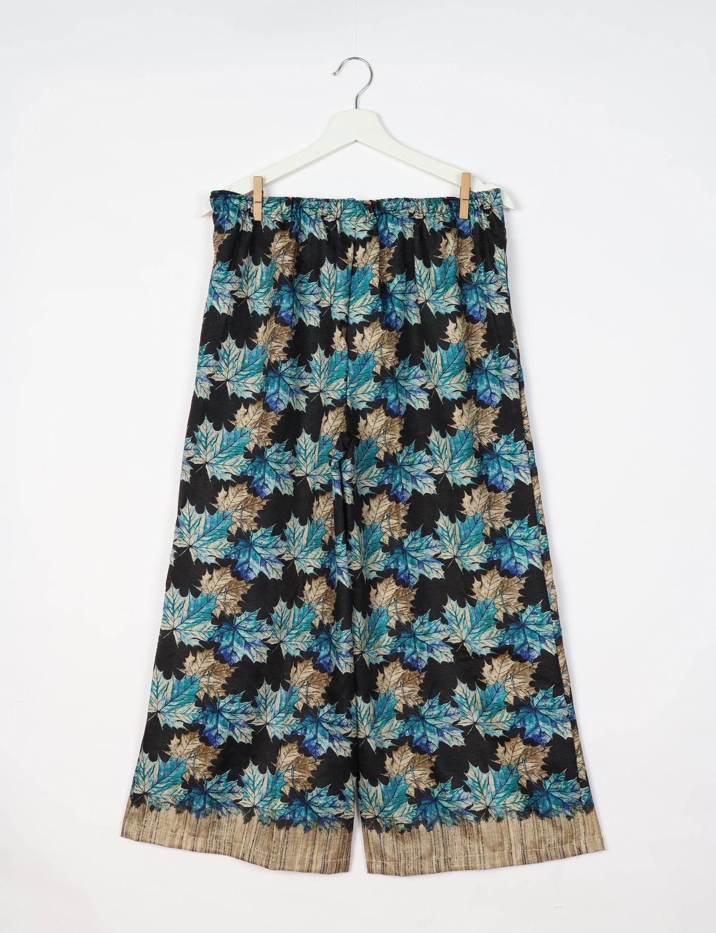 Step into sustainable fashion with our Palazzo Pants – a harmonious blend of Indian and Italian influences. These wide-legged pants, made from upcycled saris, offer comfort with an all-around elastic waist and a stylish flared leg. Make a statement with eco-friendly, chic palazzo pants that redefine ethical clothing.