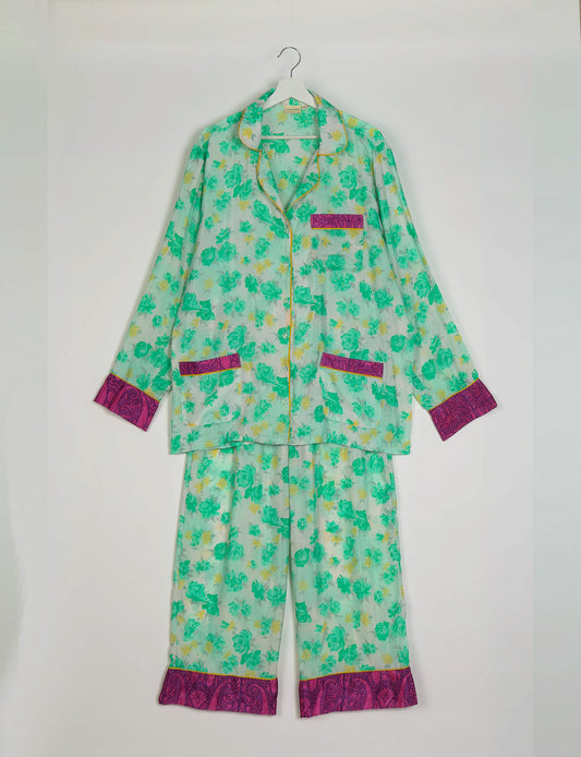 Pj Set Long With Long Sleeves - White Tropical