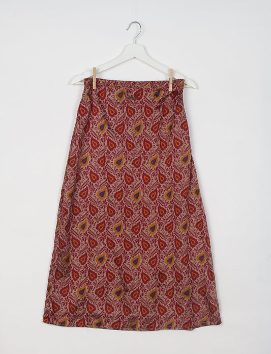 Sustainable A LINE SKIRT, a high-fashion choice for conscious individuals. Fitted at the waist, ankle-length, and ethically crafted for eco-friendly style.