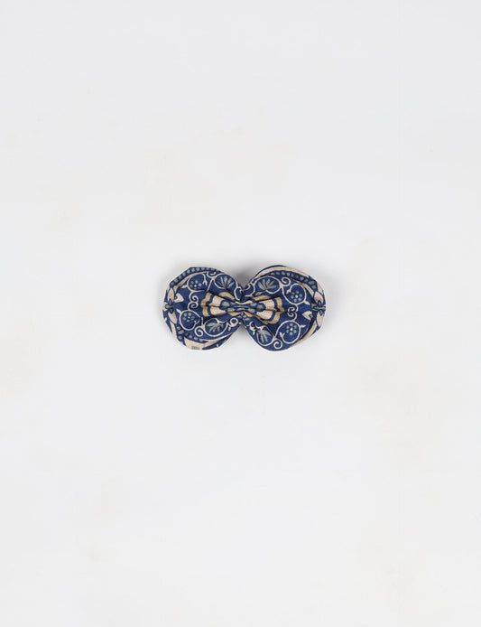 Stylish upcycled women's hairclip made from eco friendly products, reflecting the essence of upcycling fashion, ethical clothing, and sustainable apparel—ideal for those embracing slow fashion and earth friendly clothing.