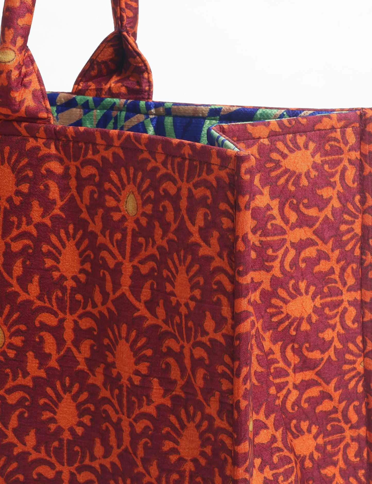 Elevate your eco-friendly style with our Work Tote Bag, a semi-structured, sustainable masterpiece. Soft padded handles, contrast lining, and an inside zipper pocket make it both stylish and functional. Perfect for carrying your laptop and more, this tote stands tall as a symbol of conscious fashion.