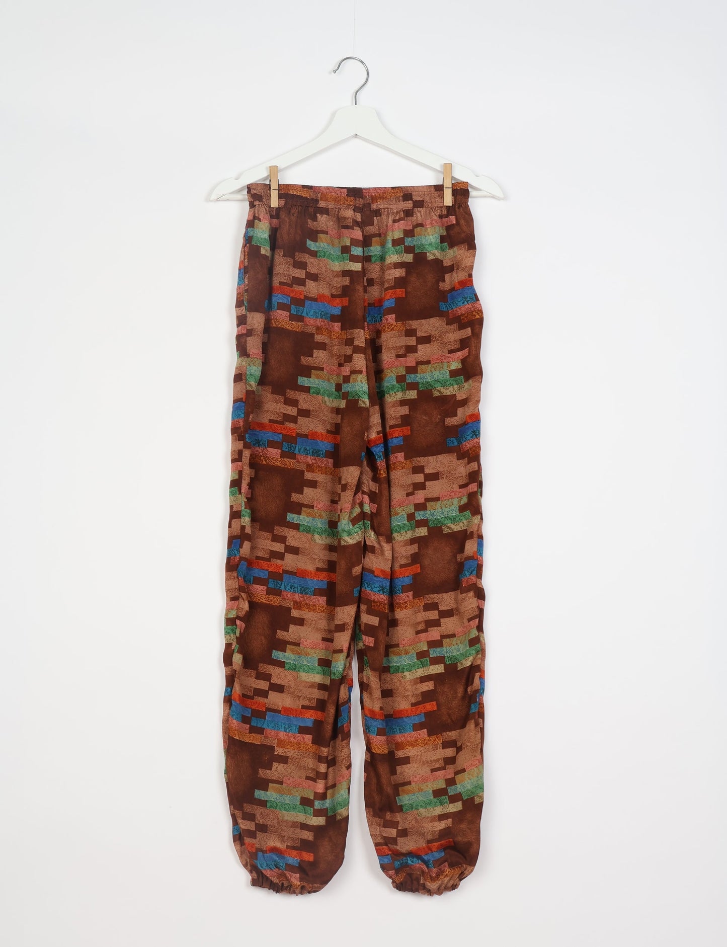 Comfortable and sustainable JOGGER PANTS, pull-on style crafted from eco-materials. Elastic drawstring waist, cotton twill tape, elasticated hems, and slant pockets for style and functionality. Make a positive impact on people and the planet with your fashion choices.
