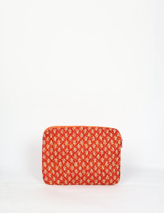 Eco-friendly meets tech-savvy in our QUILTED LAPTOP SLEEVE 13-14 inches. Stylishly quilted for durability, this sleeve offers protection and ethical fashion for your 13"-14" laptop. Secure your device with the zippered closure and carry it sustainably wherever you go.